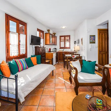 Διαμέρισμα Nelfi's Iιι - Αράχωβα