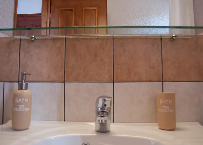 Nelfi's Iιι - Apartment *